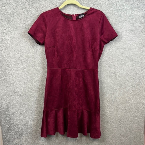 Rosie Harlow Rich Burgundy Knee Length Dress Faux Suede Size L NWT - Picture 1 of 8